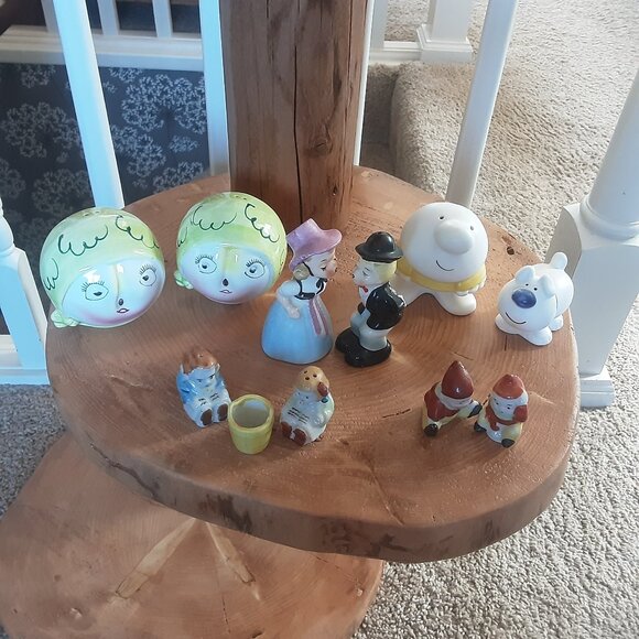 Set Of 5 Collectible Vintage Salt & Pepper Shakers - Picture 1 of 9